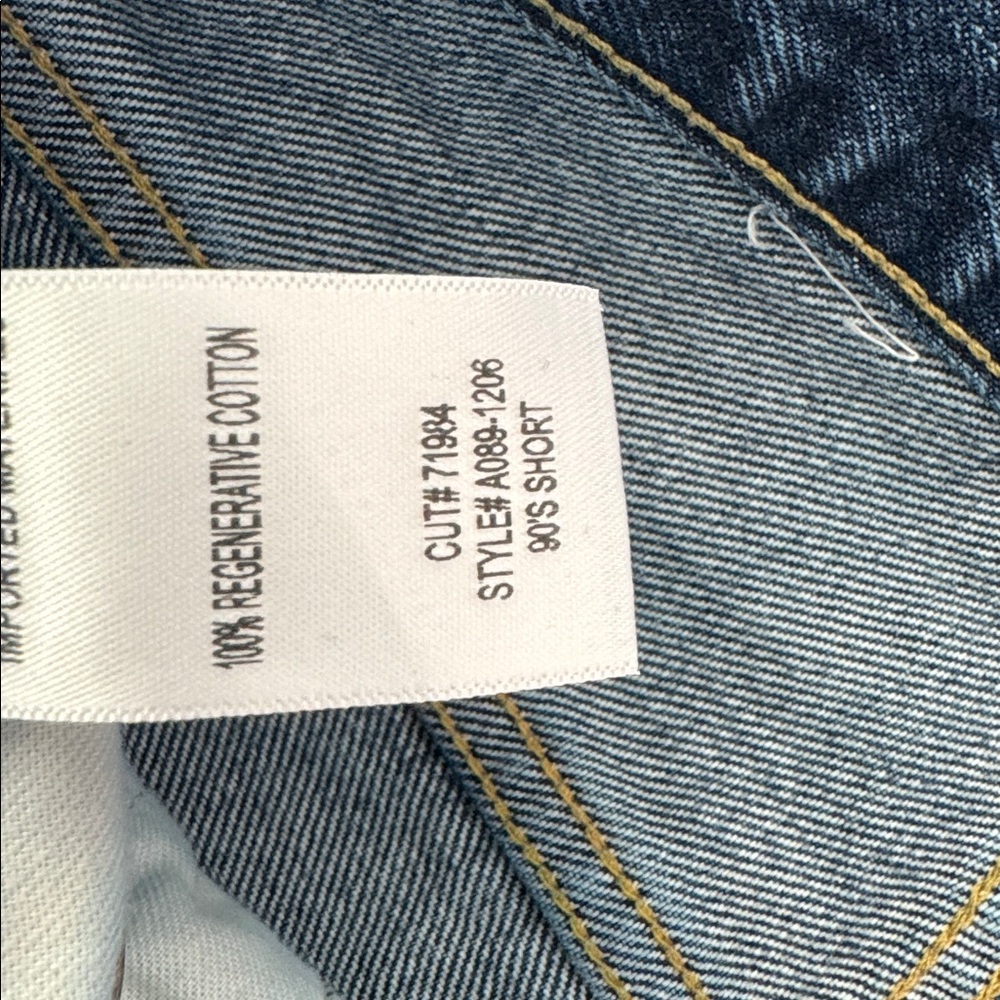 Agolde 90s Denim Shorts in Precision Size: 25 - Picture 4 of 5